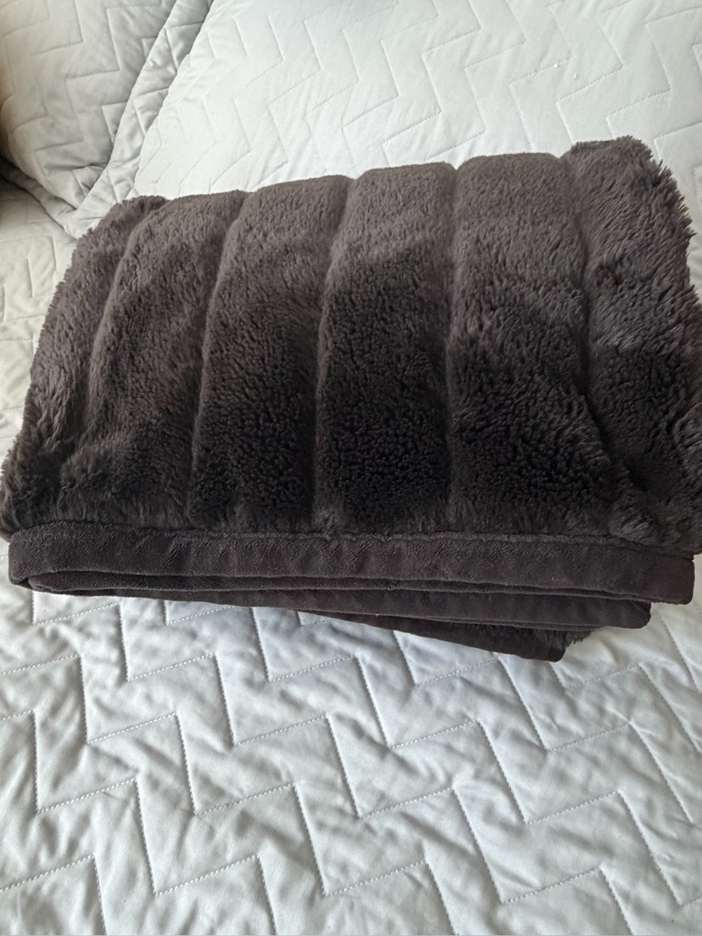 Pottery Barn Women's Dark Brown Plush heavy blanket